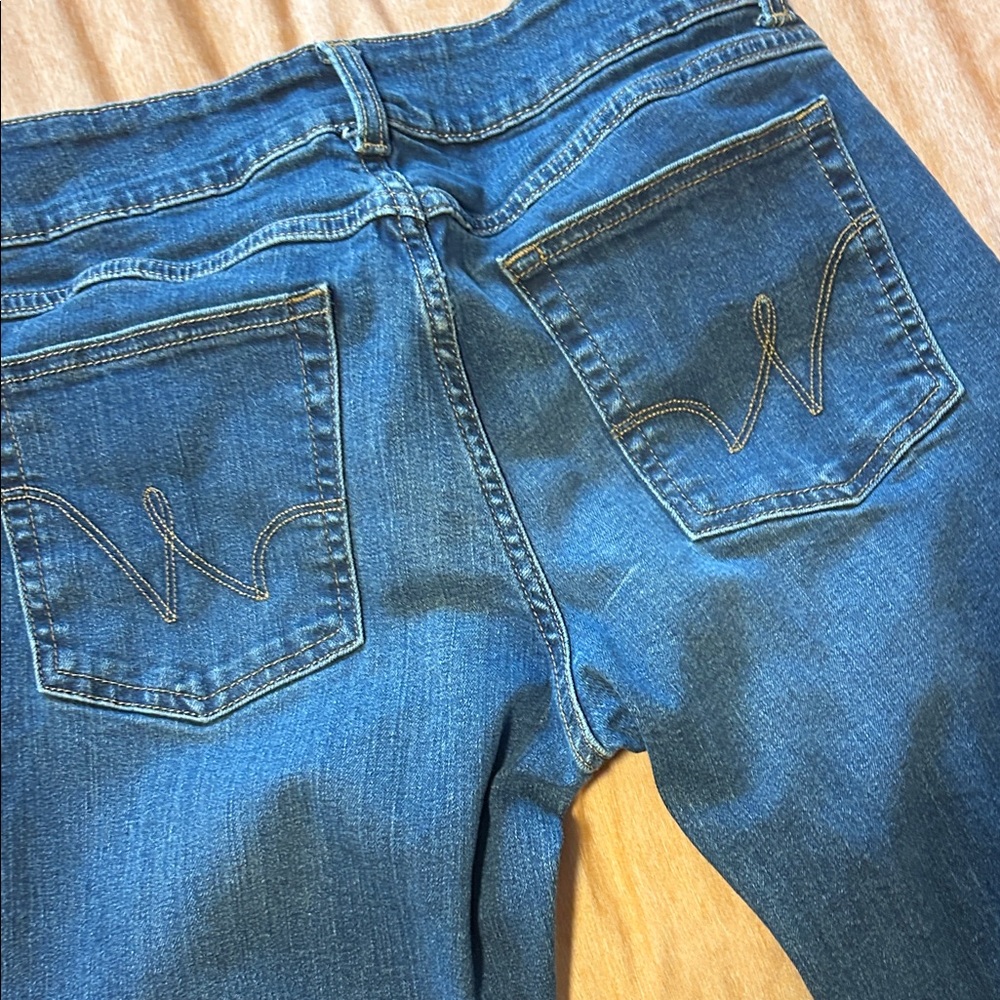 Wrangler Women's Boot Cut Jeans in Classic Blue